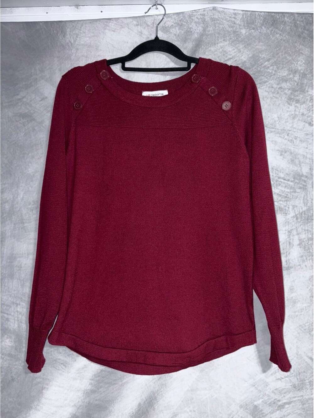 Liz Claiborne Sweater Women's Medium Burgundy Button Shoulder Knit Pullover Top